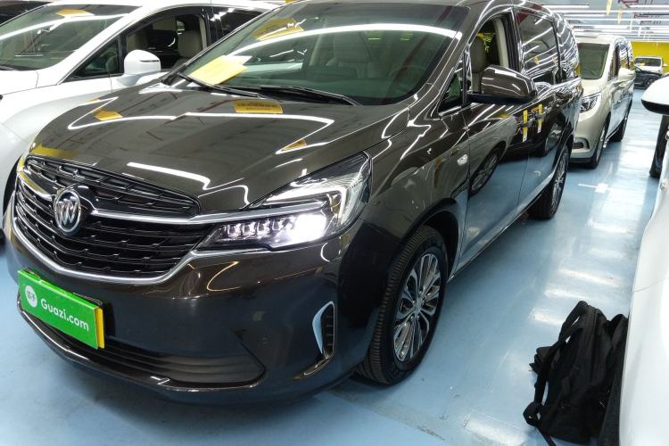 Used Buick GL8 2022 Land Cruiser Executive Class 652T Comfort Model
