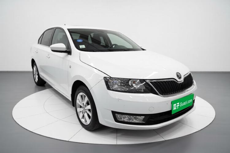 Used Skoda Rapid 2015 1.6L Manual Smart Selection Model