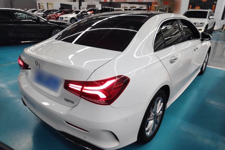 Used Mercedes-Benz A-Class 2022 Restyled A 200 L Sport Sedan Fashion Version
