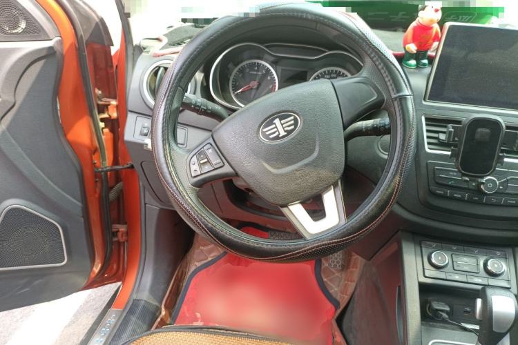 Used Bestune X40 2017 1.6L Automatic Luxury Model Steering Wheel