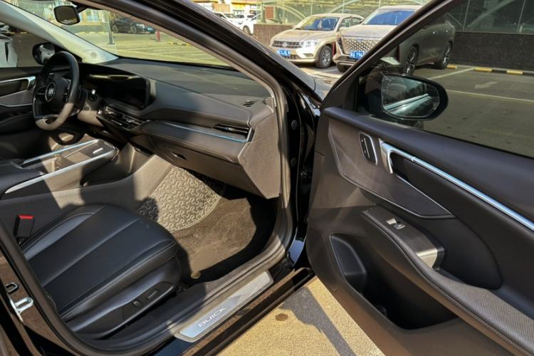 Used Buick LaCrosse 2023 28T Enjoyment Edition
