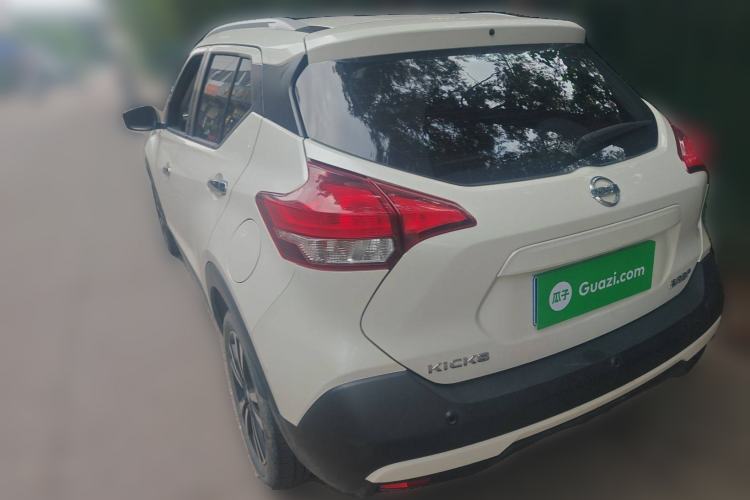 Used Nissan Kicks 2021 1.5L XV CVT Smart Connect Luxury Edition