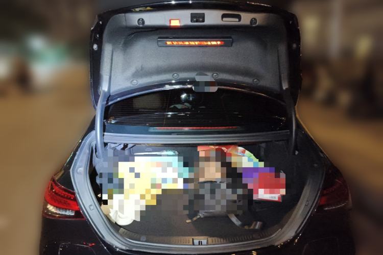 Used Mercedes-Benz E-Class New Energy 2021 E 350 e L Plug-in Hybrid Sports Sedan
