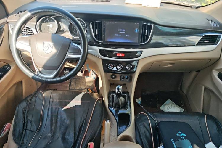 Used Baojun 730 2016 1.5L Manual Standard Version 7 Seats