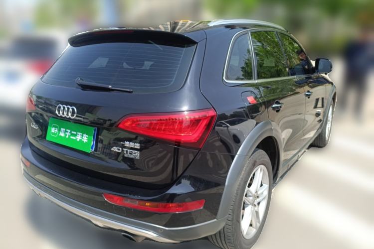 Used Audi Q5 2017 Plus 40 TFSI Technology Model Rear Right 45 Deg