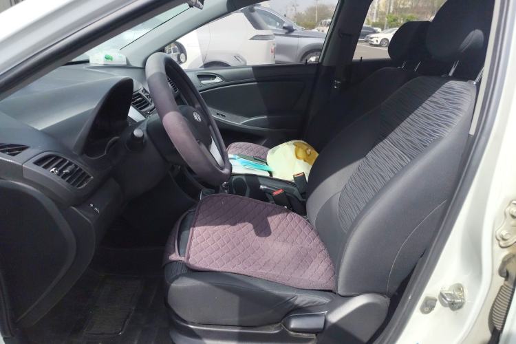 Used Hyundai Verna Ray 2014 1.4L Manual GL Left Front Seat