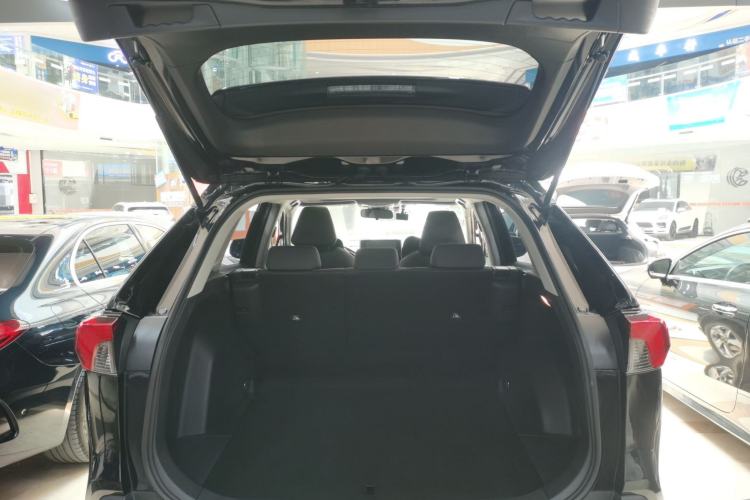 Used Toyota RAV4 2020 Dual-Engine 2.5L E-CVT Two-Wheel Drive Elite Edition