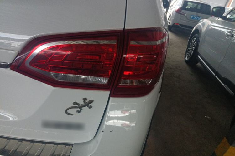 Used Haval H6 2019 Sport Edition 1.5T Automatic Two-Wheel Drive Elite Model China VI Right Rear Taillight