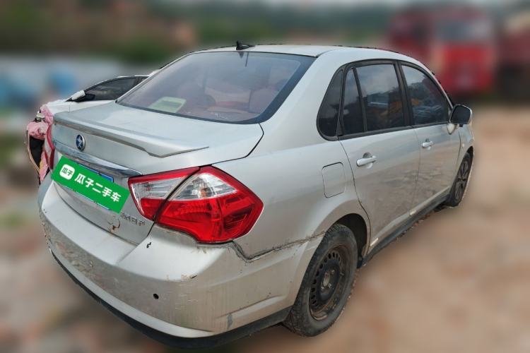 Used Venucia D50 2016 1.6L Manual Elite Edition Rear Right 45 Deg