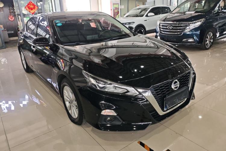 Used Nissan Teana 2020 Revised Version 2.0L XL Comfort Edition Front Right 45 Deg