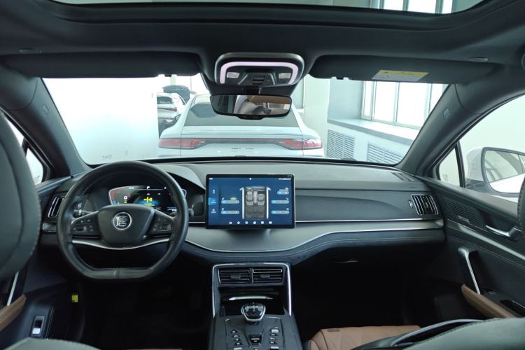 Used BYD Tang New Energy 2021 DM-i 112KM Prestige Model Center Console