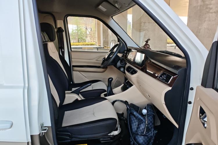 Used CHANGAN KUAYUE Xing V7 2022 1.6L Gasoline Comfort Version 2-Seat Dual-Side Doors DAM16KR Right Front Seat