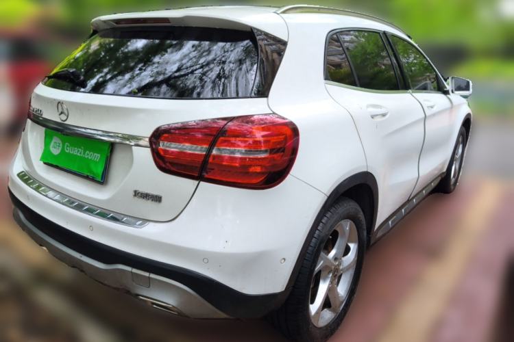 Used Mercedes-Benz GLA 2017 GLA 200 Sport Edition Rear Right 45 Deg