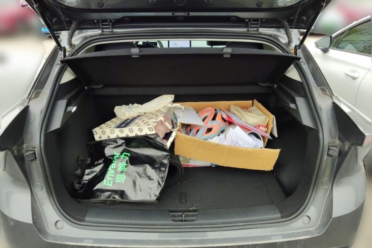 Used MG 4 EV 2022 520 km Flagship Edition
