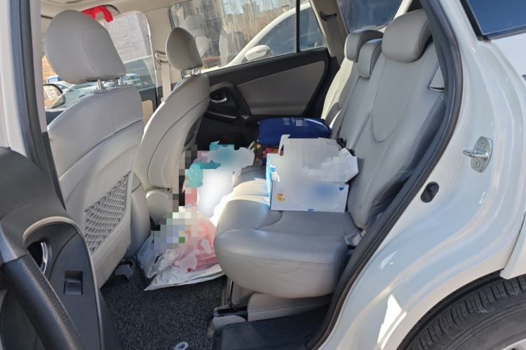 Used Toyota RAV4 2010 2.0L Automatic Deluxe Upgrade Edition