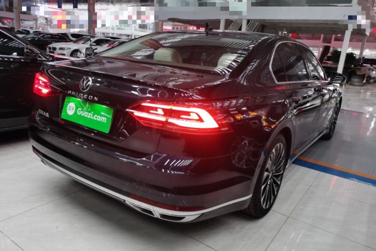 Used Volkswagen Phideon 2021 380TSI Prestige Edition
