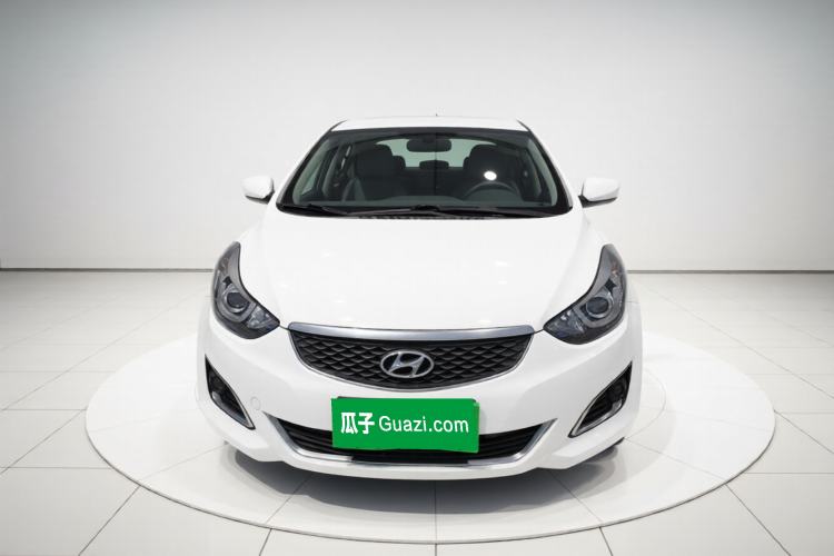 Used Hyundai Elantra (5th Generation / Langdong) 2016 1.6L Automatic Smart Version
