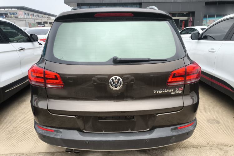 Used Volkswagen Tiguan 2015 1.8TSI Automatic All-Wheel-Drive Luxury Model Rear