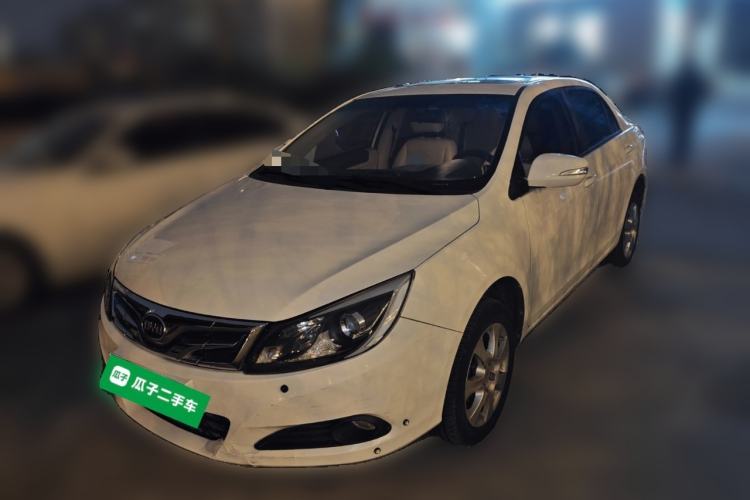 Used BYD e5 2017 300 Prestige Edition