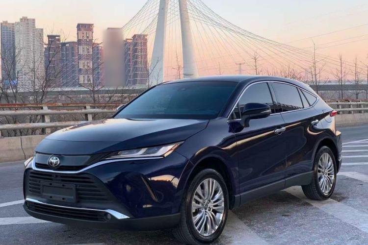 Used Toyota Harrier 2022 2.0L CVT Two-Wheel Drive Deluxe Edition