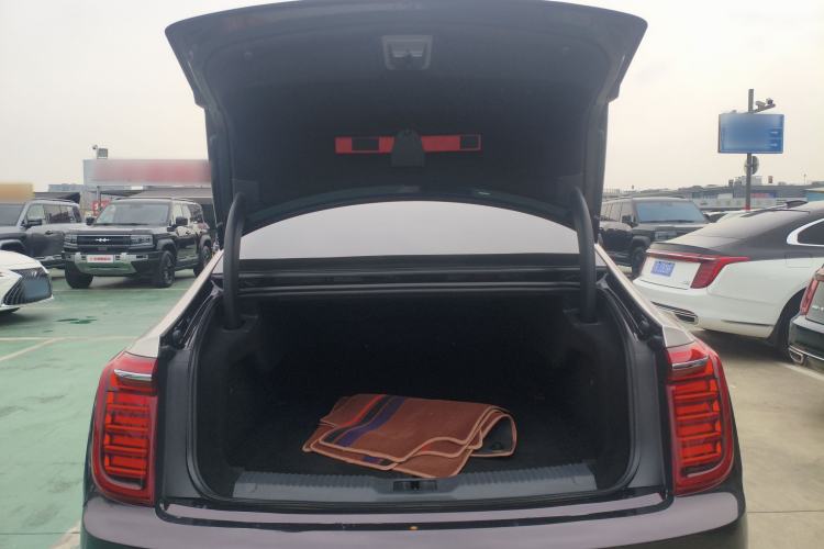 Used Hongqi H9 2020 2.0T Smart Connect Flagship Edition
