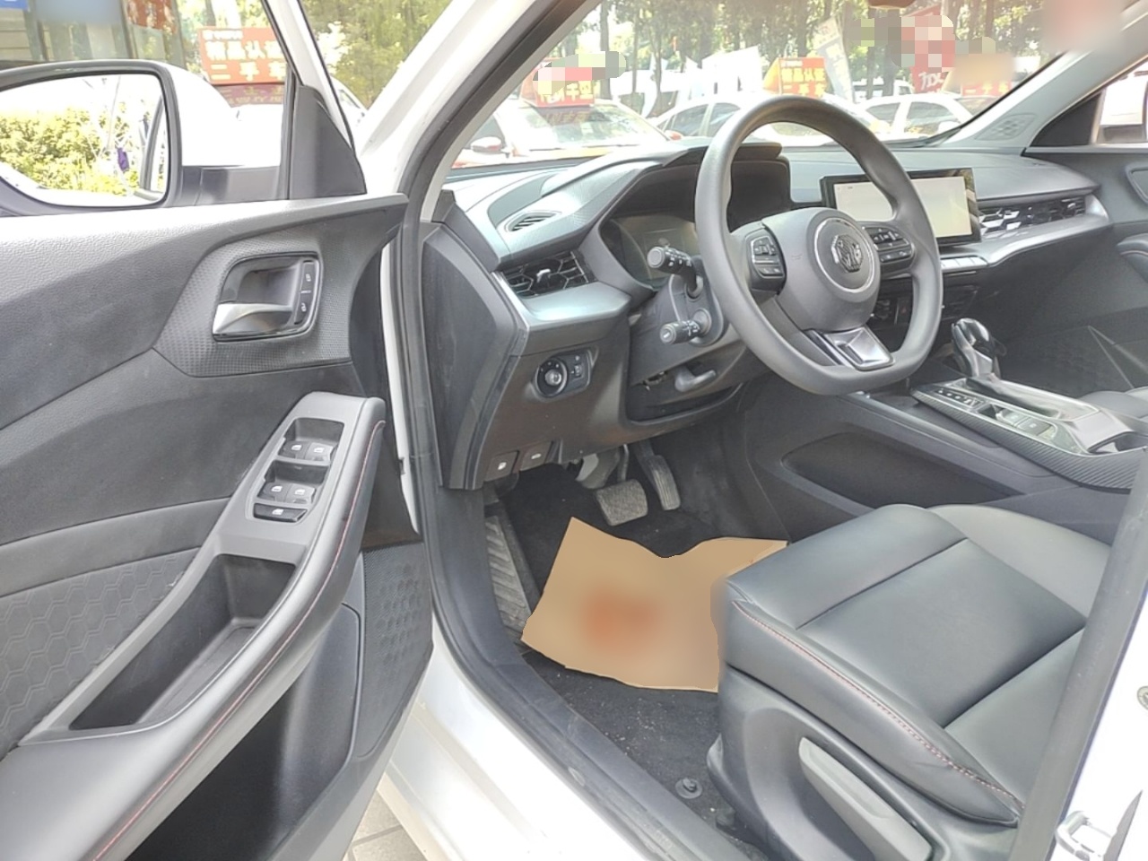 MG 5 2021 Revised Version 180 DVVT CVT Youth Luxury Edition — снимка 18