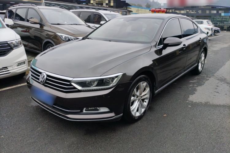 Used Volkswagen Magotan 2018 Facelift 380TSI DSG Luxury Version
