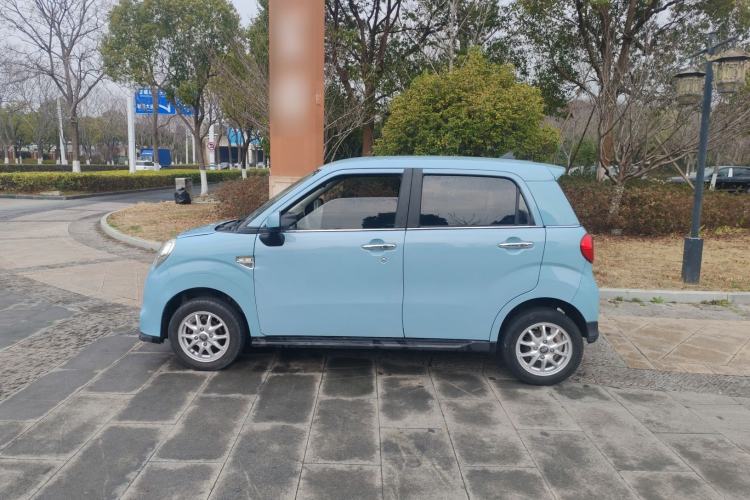 Used LINGBOX 2022 - Cai Wenji Edition Exterior 1