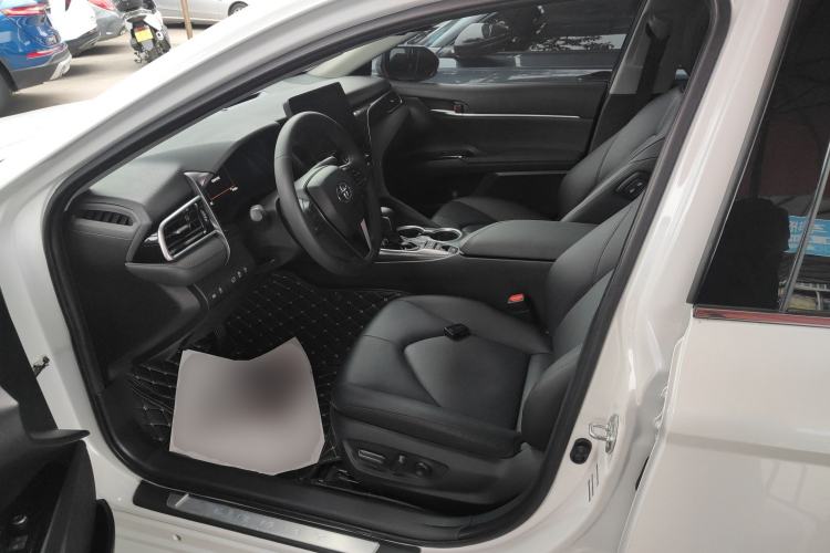 Used Toyota Camry 2021 2.5G Luxury Edition
