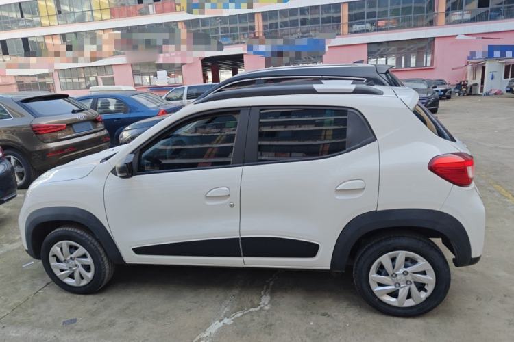 Used Venucia e30 2021 Elite Edition
