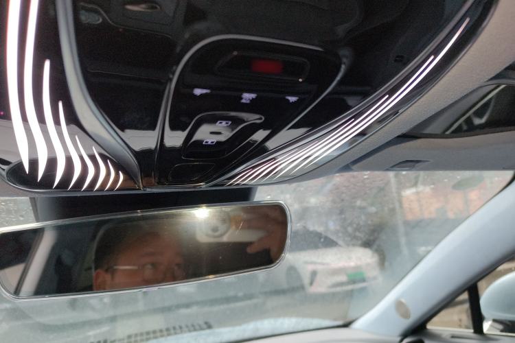 Used VOYAH PASSION 2023 Four-Wheel Drive Flagship Edition Headliner