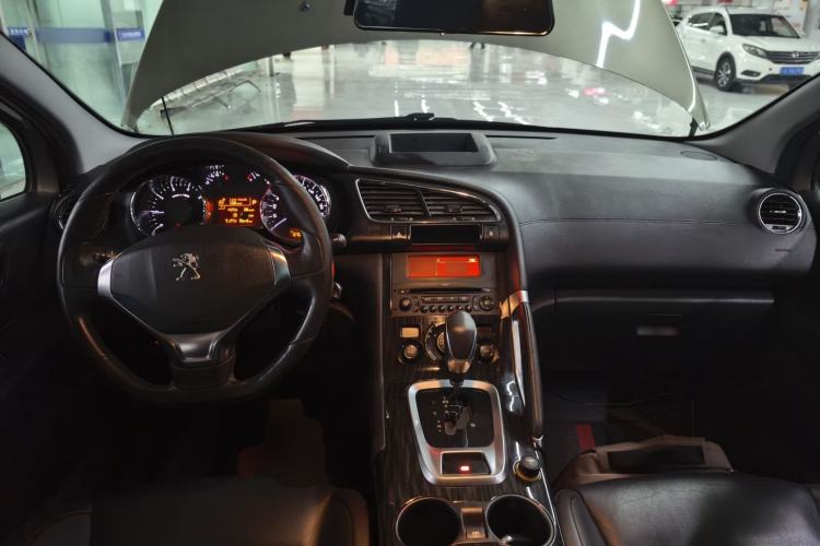 Used Peugeot 3008 2015 2.0L Automatic Trend Edition