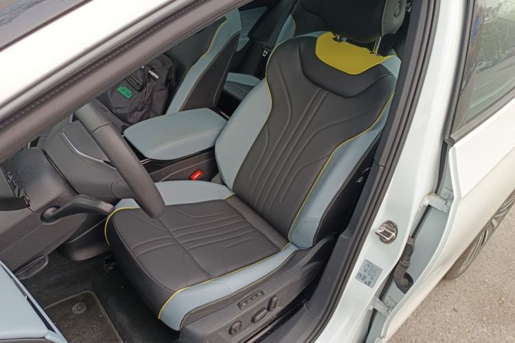 Used Volkswagen ID.4 X 2023 Ultra-Intelligent Long-Range Version