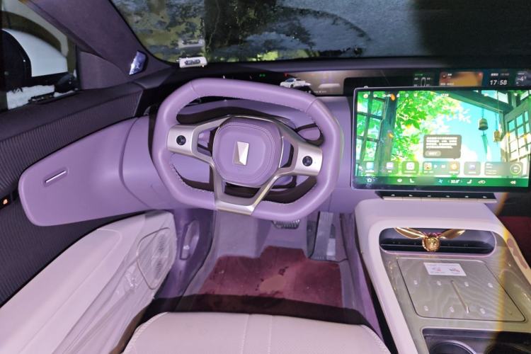 Used Avatr 12 2024 Updated Version 700 Three-Laser Rear-Wheel Drive Luxury Edition
