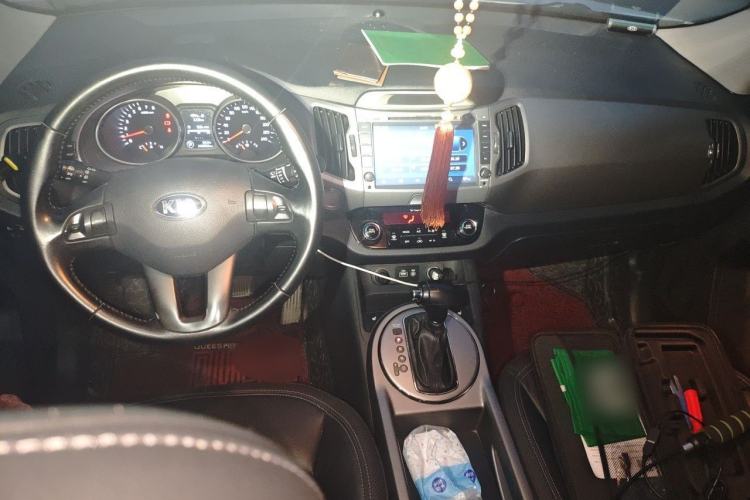 Used Kia Sportage R 2015 2.0L Automatic Two-Wheel Drive DLX Model