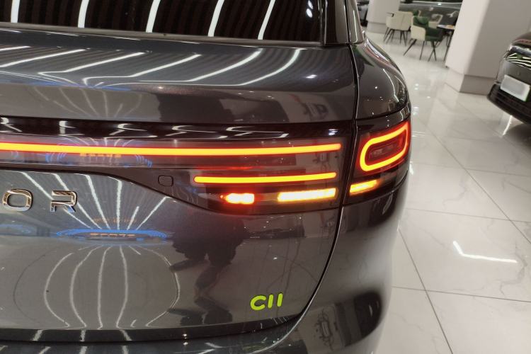 Used Leapmotor C11 2023 Pure Electric 580 All-Wheel-Drive Performance Edition Right Rear Taillight