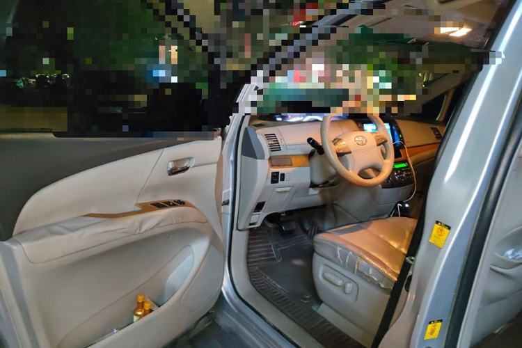 Used Toyota Previa 2012 2.4L 7-Seater Standard Edition
