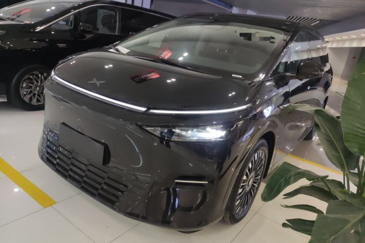 Used XPeng X9 2025 740 Ultra-Long Range Max