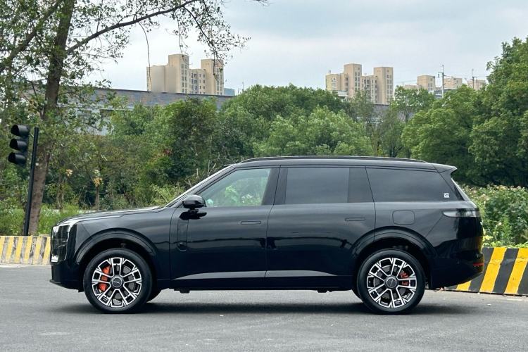 Used Lynk & Co 900 2025 1.5T Ultra
