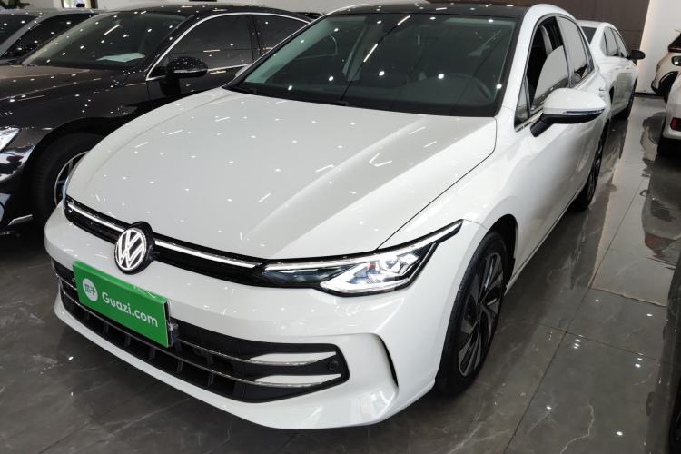 Used Volkswagen Golf 2025 300TSI Pro