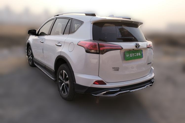 Used Toyota RAV4 2016 2.0L CVT Two-Wheel Drive Smart Edition China V Standard