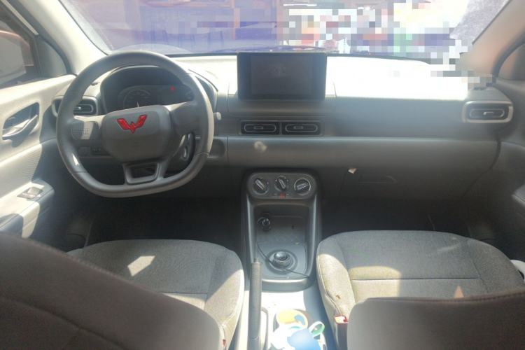 Used Wuling Hongguang New Energy 2024 All-Electric Model 300KM Standard Version