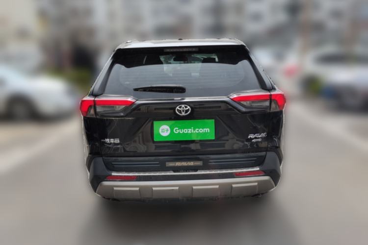 Used Toyota RAV4 2022 2.0L CVT 4x4 Style Plus Edition