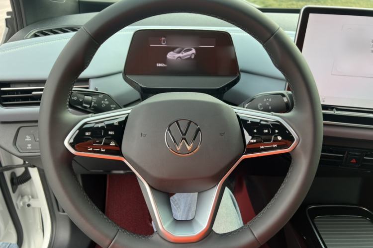 Used Volkswagen ID.4 X 2025 Smart Version Pure & Intelligent Enjoyment Edition
