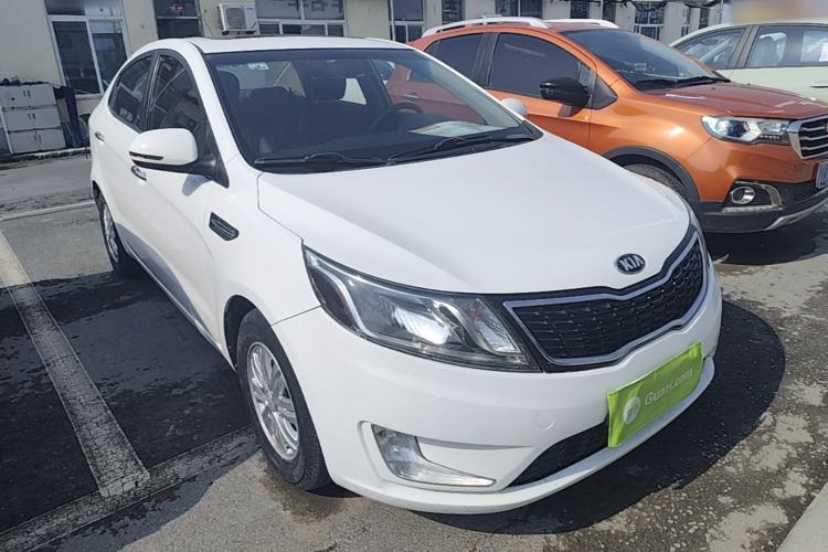 Used Kia K2 2012 Sedan 1.4L AT TOP Anniversary Edition Front Right 45 Deg