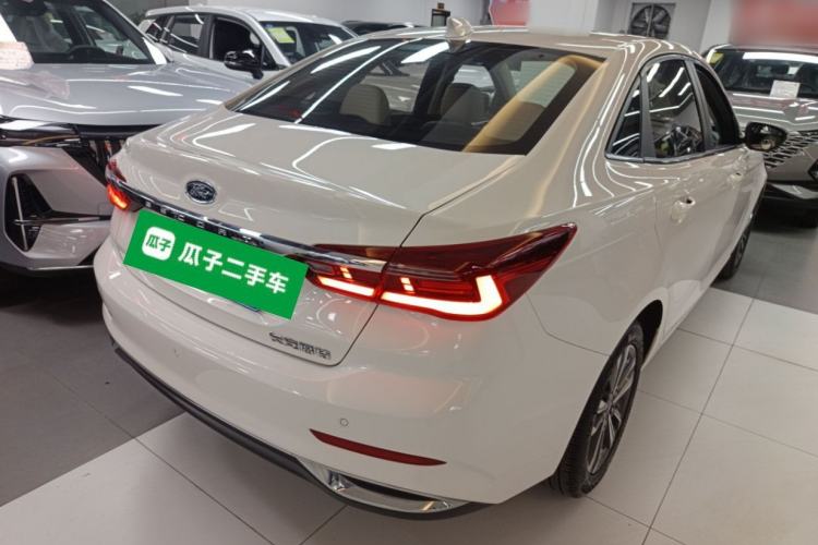 Used Ford Escort 2021 1.5L Automatic Diamond Edition