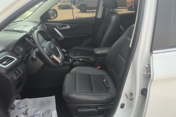 Used SWM X7 2018 1.8L Manual Comfort Version 7 Seats
