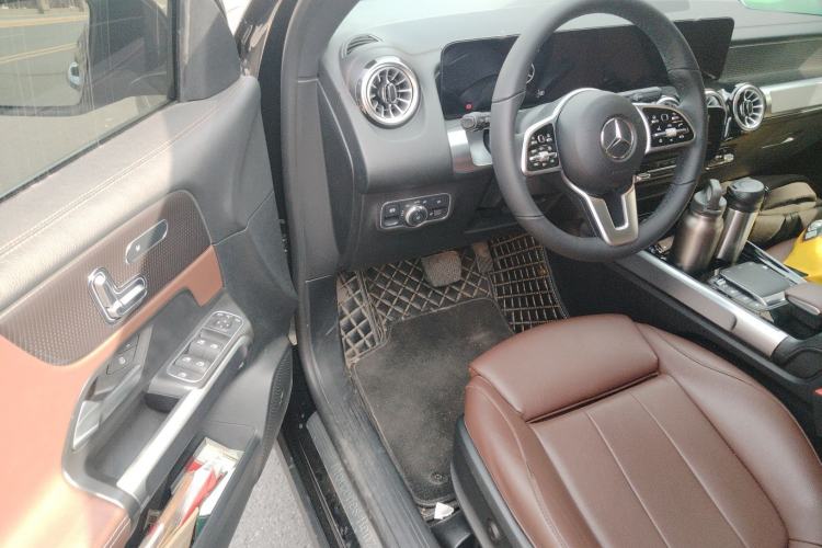 Used Mercedes-Benz GLB 2023 GLB 220 Fashion Model
