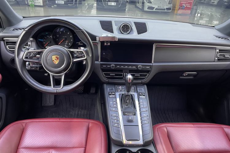 Used Porsche Macan 2018 Macan 2.0T
