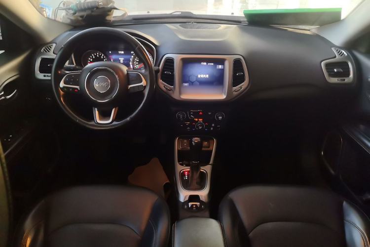 Used Jeep Compass 2017 200T Automatic Family Edition